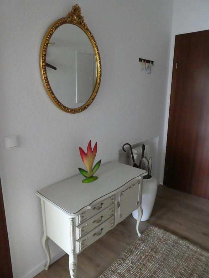 Ferienwohnung Am Hirschpark Бад Пирмонт Екстериор снимка